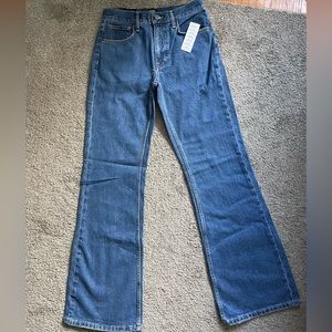 Never worn- new with tags urban outfitters 90s bootcut jeans, size 27